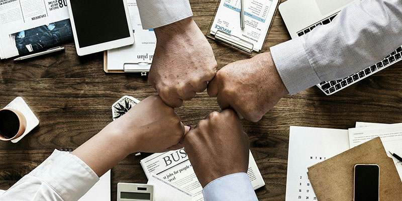 Différences et complémentarité des logiciels CRM et ERP